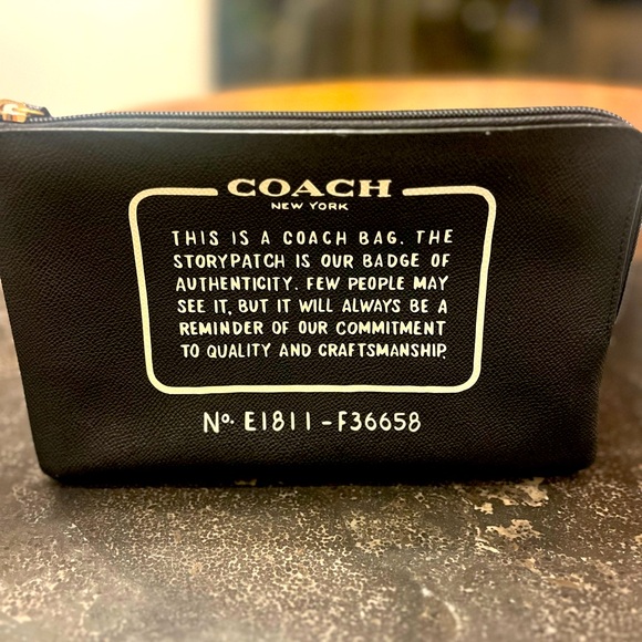 Coach Storypatch Black Wristlet Clutch - Picture 1 of 7